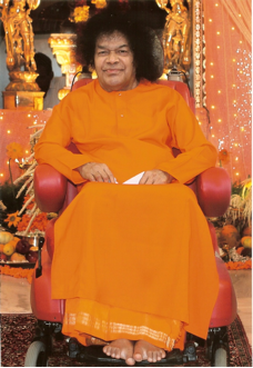 Crowning Glory Of His Divine Majesty Sri Sathya Sai